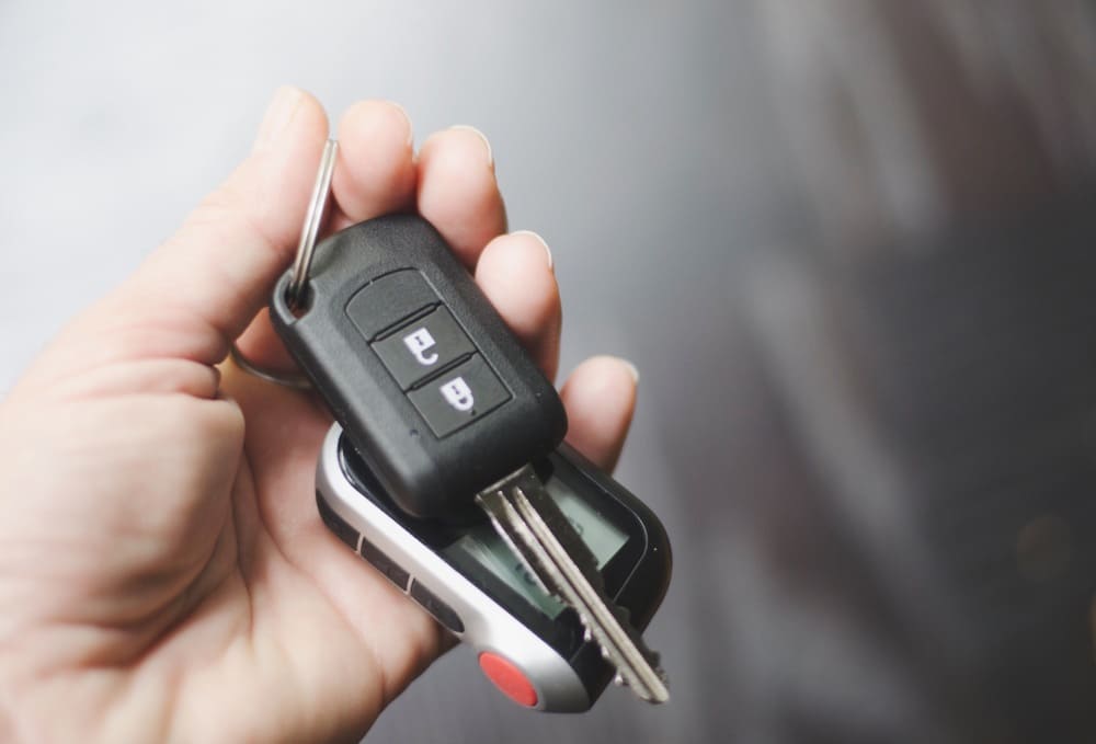 La cerrajería de llaves para autos