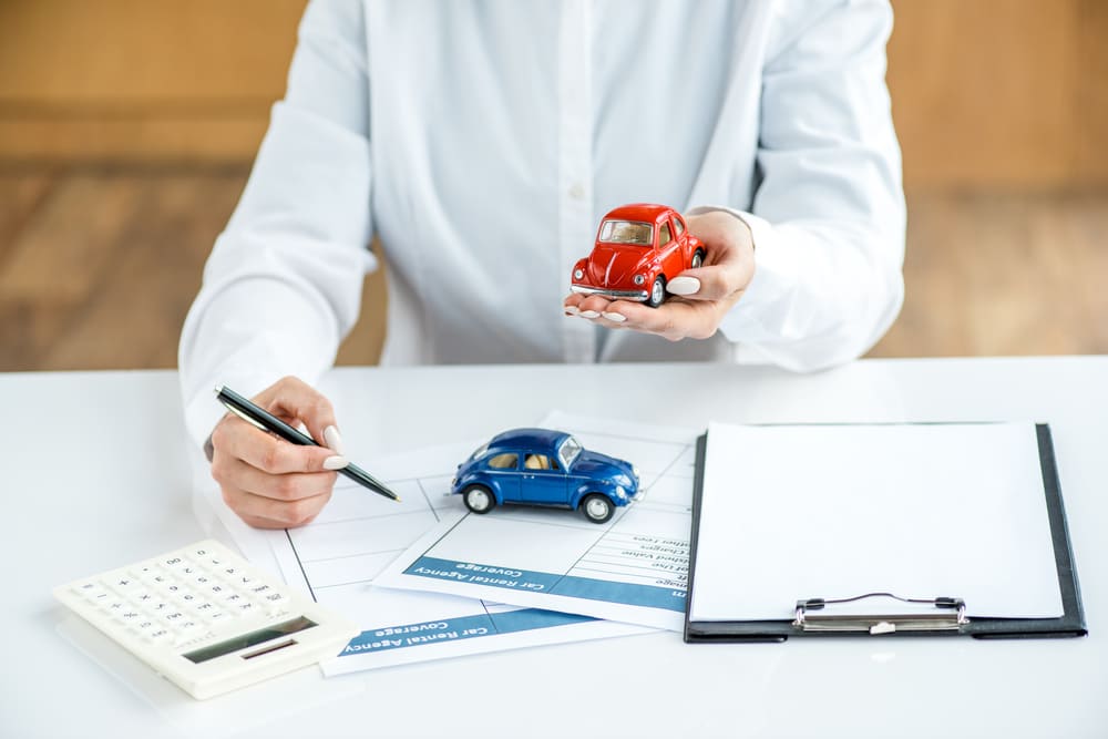 Seguros de auto con asistencia vial en Panamá