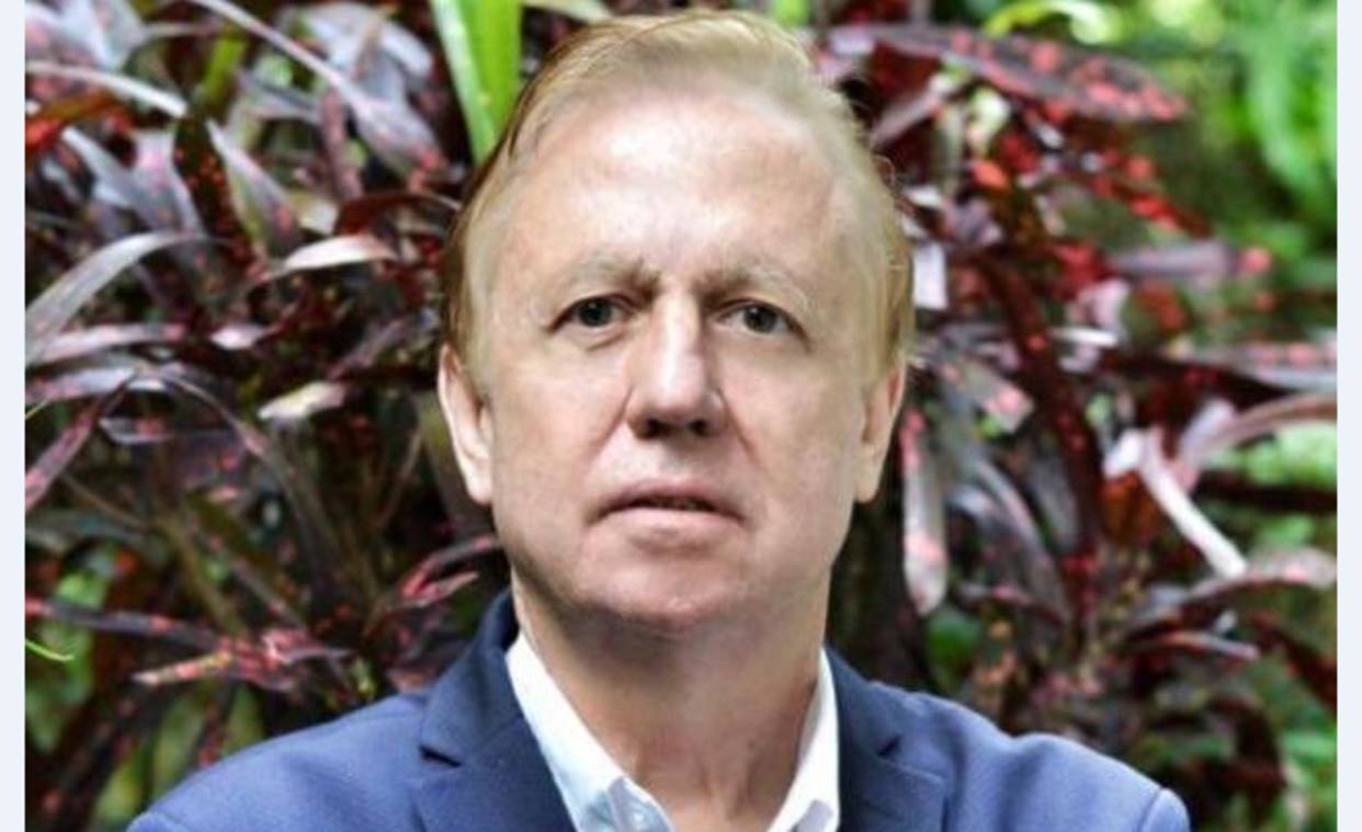 Encuentro académico en la USMA con Carlos Malo de Molina sobre lectura y proceso creativo