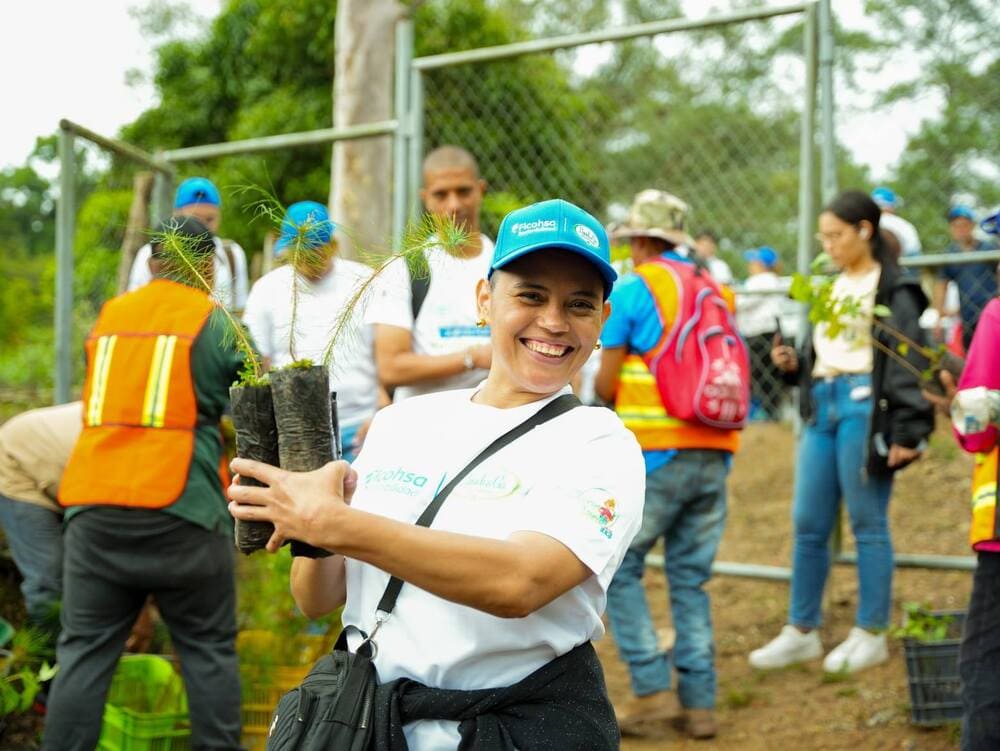 Grupo Ficohsa y “De Mi Tierra”: 17 años acompañando la evolución del campo