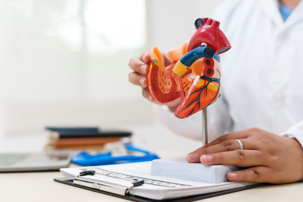 Cómo las evaluaciones médicas en Guatemala ayudan a controlar niveles anormales de glucosa y colesterol