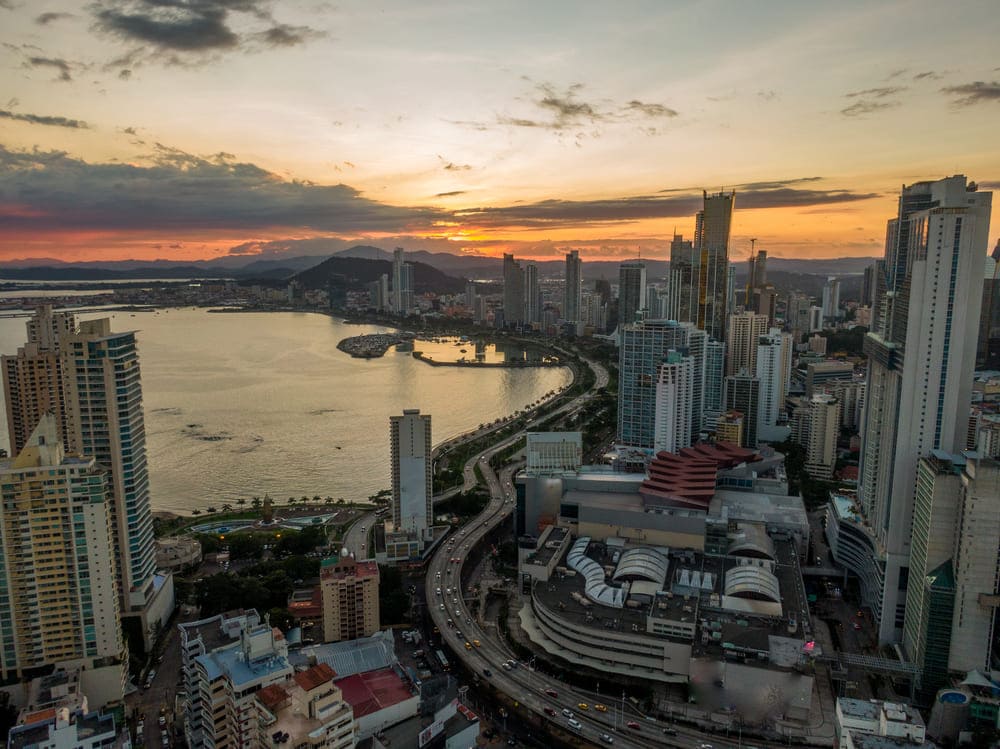 Desarrollo inmobiliario en Panamá: oportunidades en macrolotes para constructoras Desarrollo inmobiliario en Panamá: oportunidades en macrolotes para constructoras
