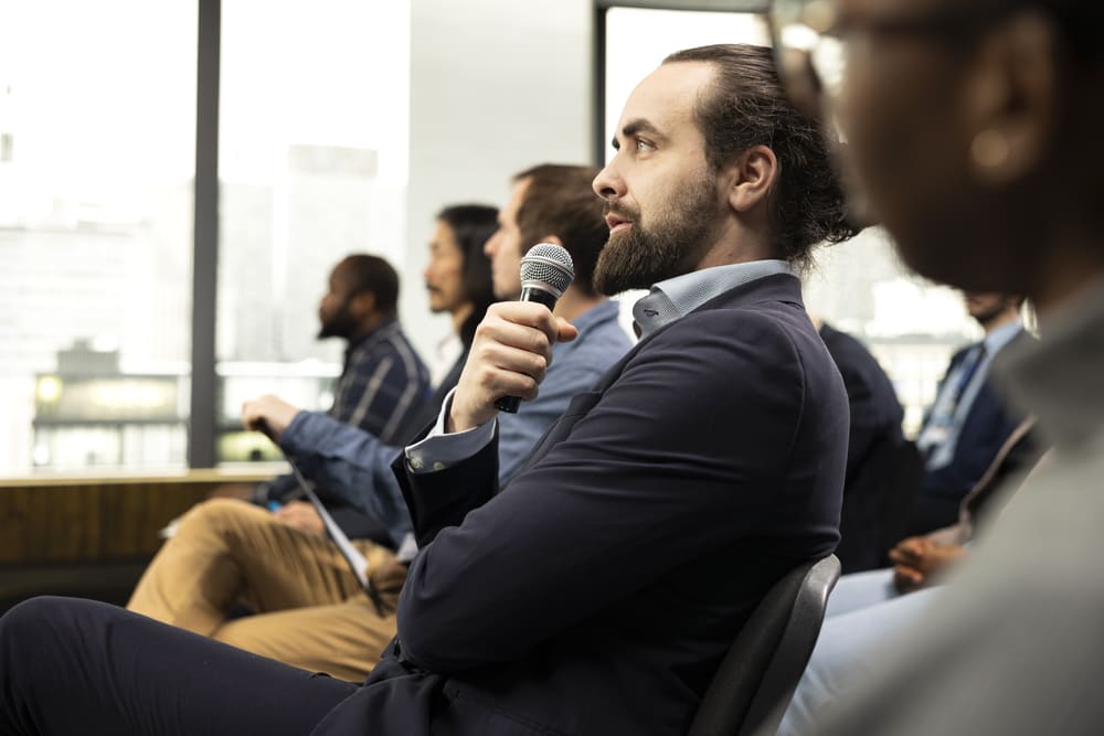 Beneficios de contar con conferencistas deportivos en eventos corporativos