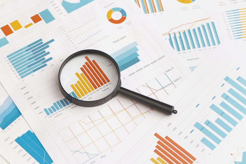 Bancos de Panamá en IA: Cerca del 28 % de lo que cita la IA no aparece en los cincuenta primeros resultados de ningún buscador