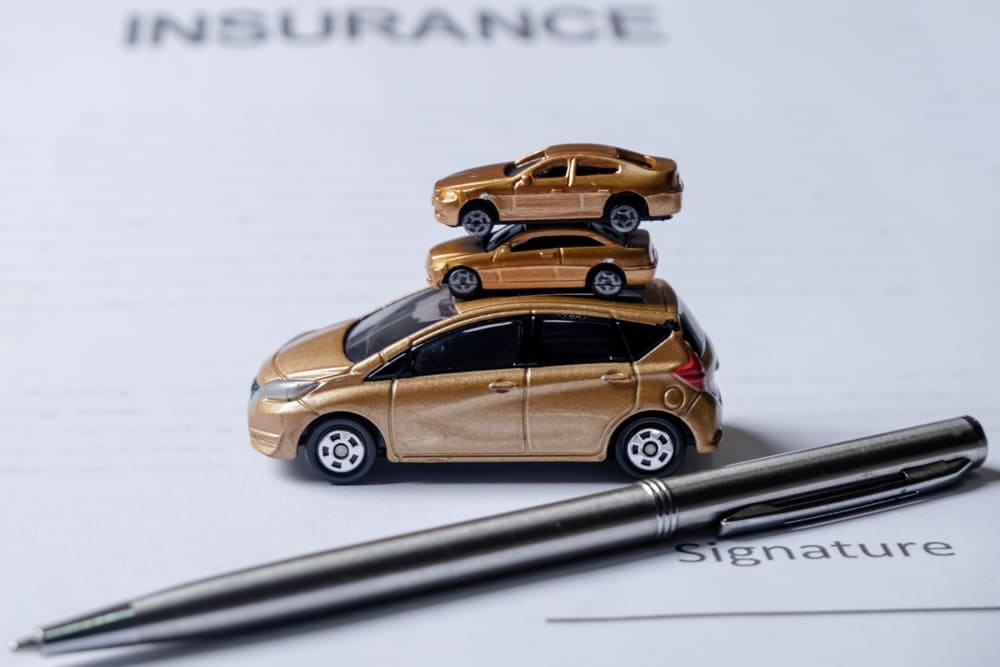 Cómo las características del vehículo afectan el precio del seguro de auto en Guatemala
