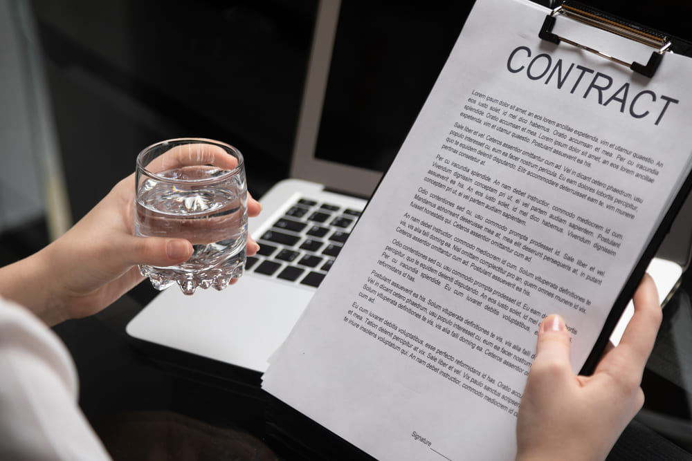 Pasos para gestionar un contrato de trabajo ante MITRADEL de forma efectiva